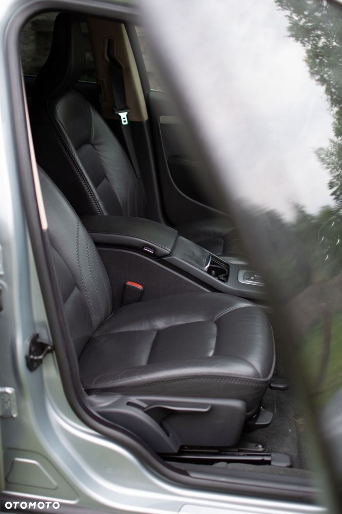 Volvo V70 2.5T Ocean Race - 18