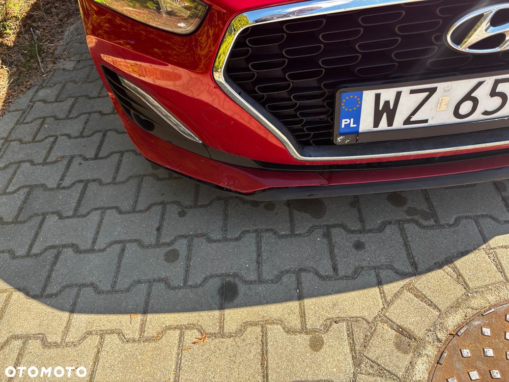 Hyundai i30 1.4 Classic + - 4