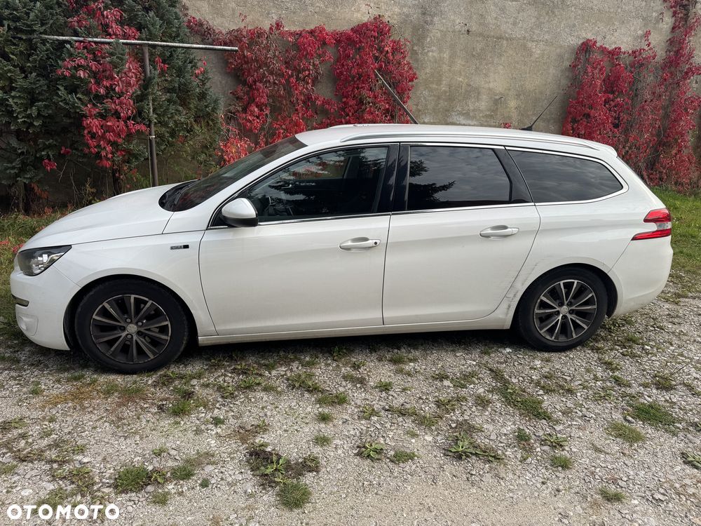 Peugeot 308 - 11