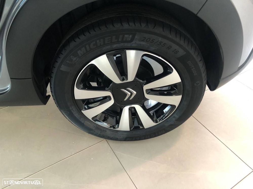 Citroën C3 1.2 PureTech C-Series - 12