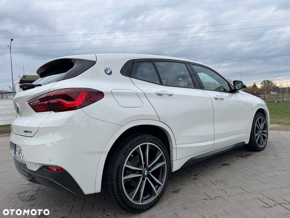 BMW X2 sDrive18i Advantage - 1