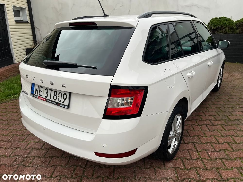 Skoda Fabia 1.0 TSI Ambition Plus - 7