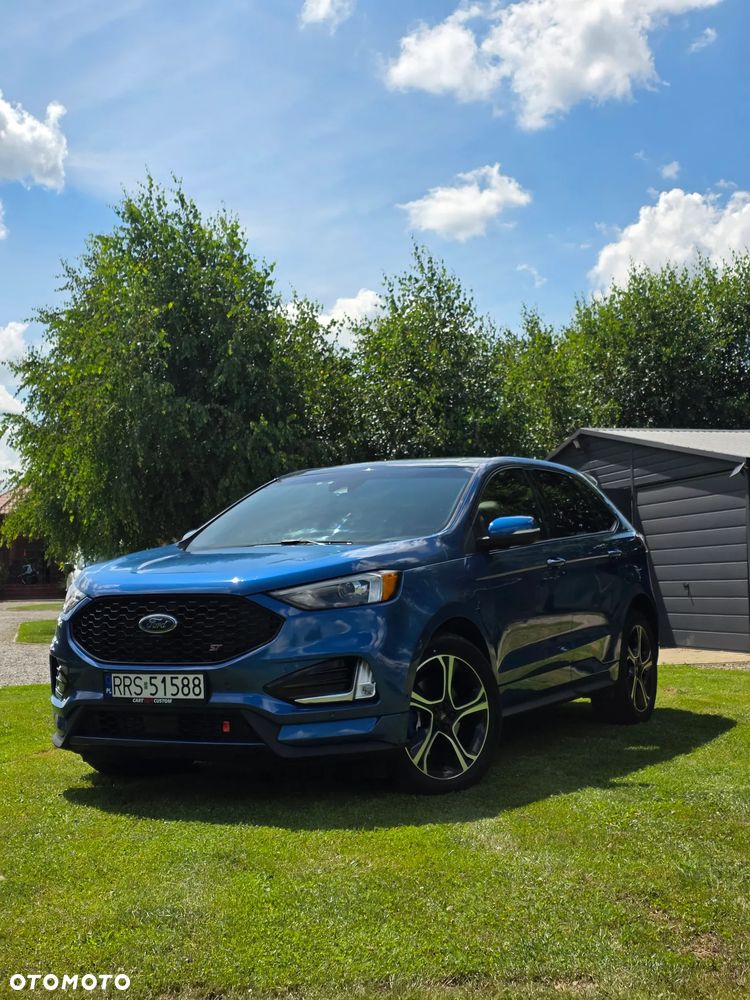 Ford Edge - 2