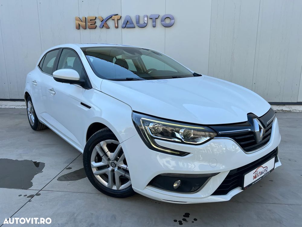 Renault Megane Estate 1.5 dCI EDC Intens - 2