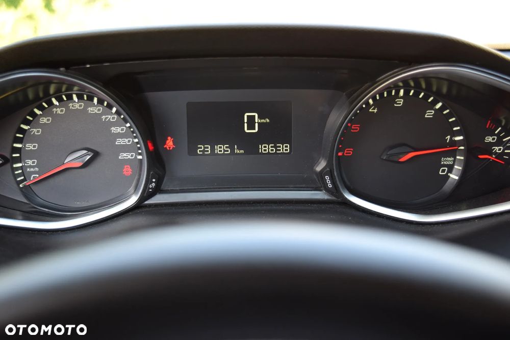 Peugeot 308 BlueHDi 130 Stop & Start Allure - 20