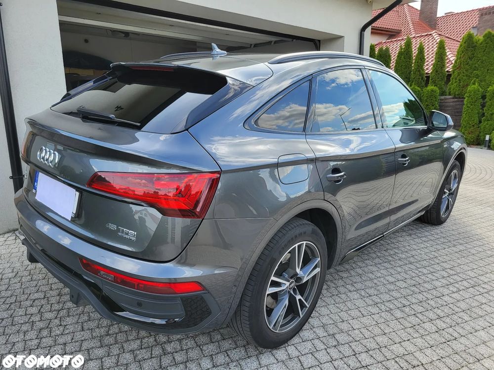 Audi Q5 Sportback - 4