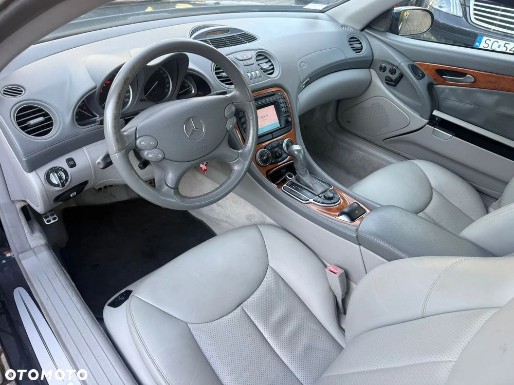Mercedes-Benz SL 500 7G-TRONIC - 10