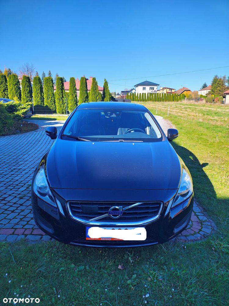 Volvo S60 2010 photo 4