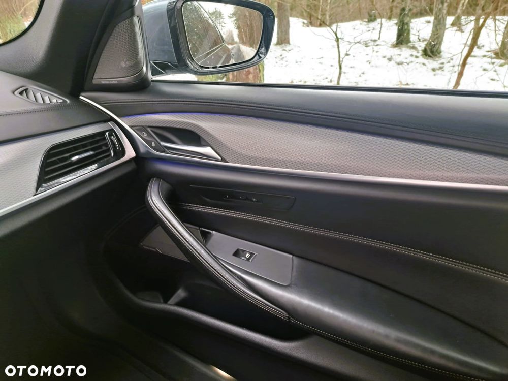 BMW Seria 5 540d xDrive - 2