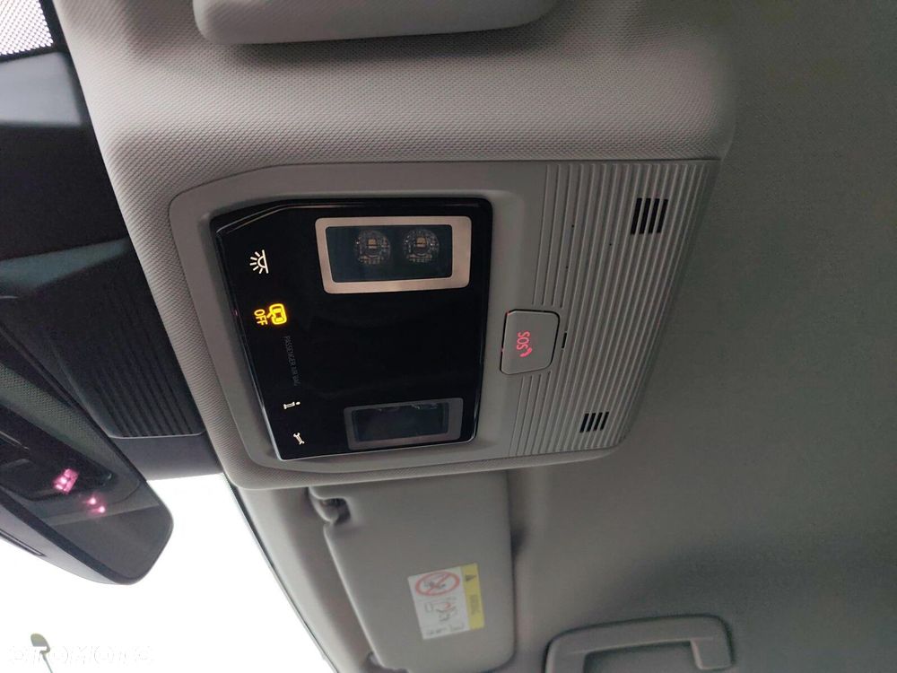 Volkswagen T-Roc 1.5 TSI Life DSG - 22