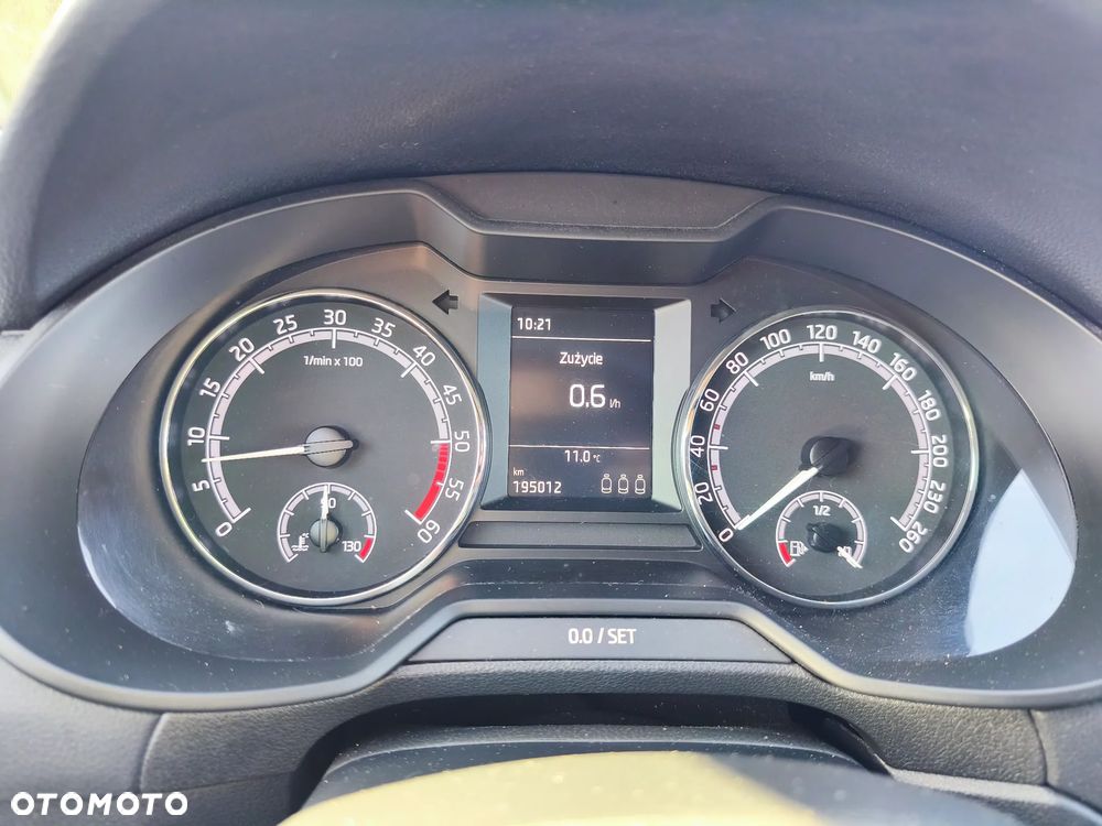 Skoda Octavia 1.6 TDI Ambition - 11