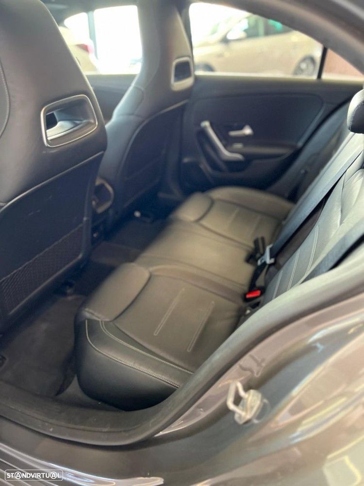 Mercedes-Benz A 250 e 8G-DCT AMG Line Advanced - 10