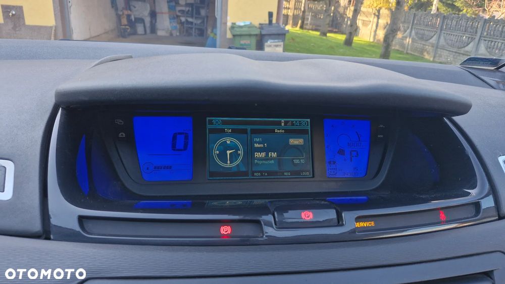 Citroën C4 Picasso 2.0 16V Exclusive - 21