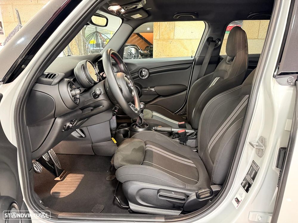 MINI 5 Portas Cooper D - 4