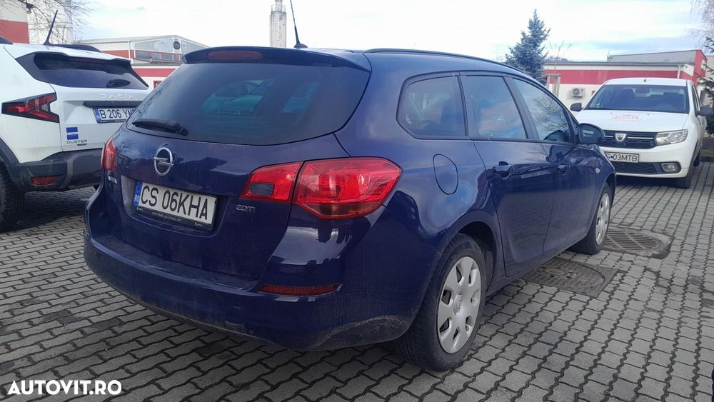 Opel Astra - 4