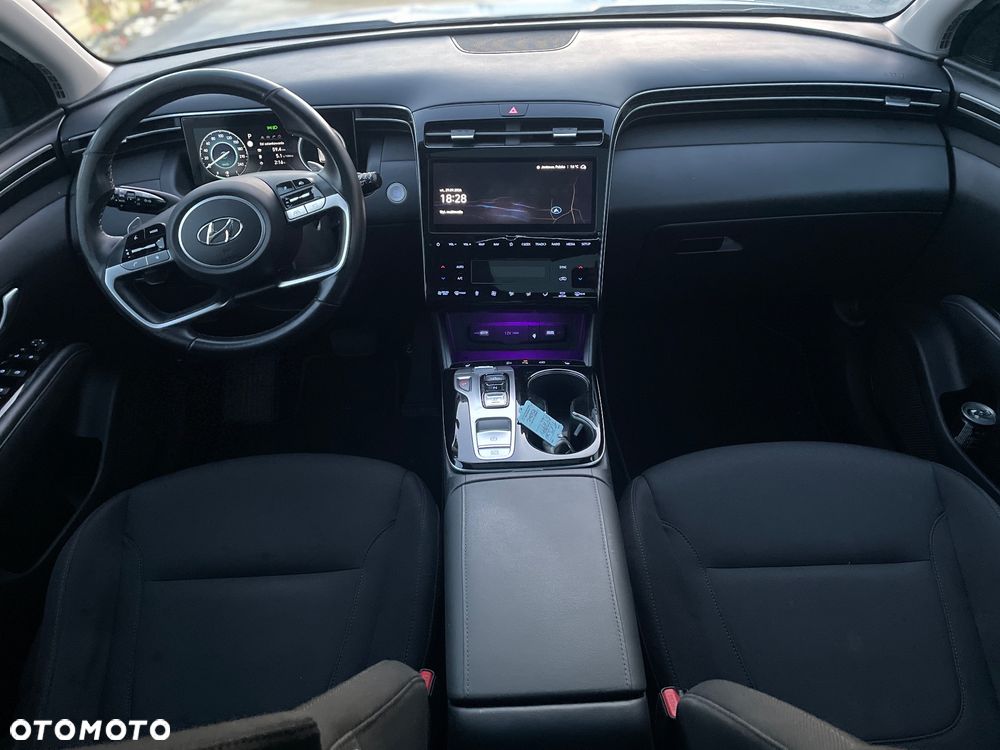 Hyundai Tucson 1.6 T-GDi HEV Executive 2WD - 10