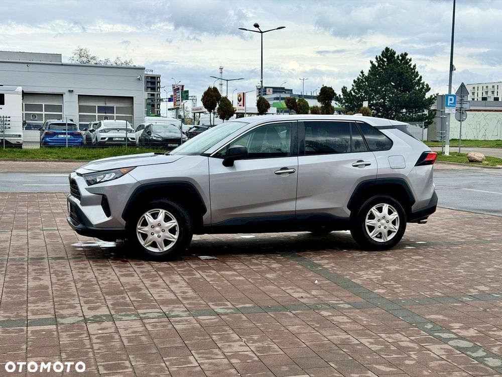 Toyota RAV4 - 3