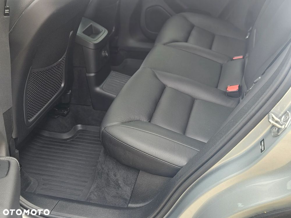 Volvo XC 60 - 24