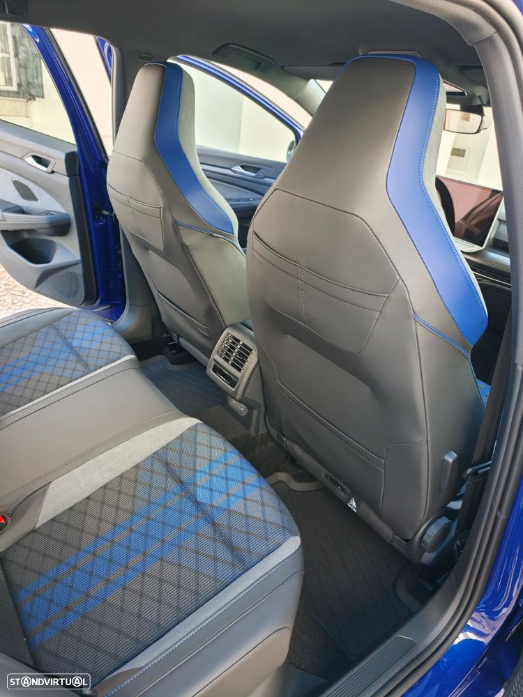 VW Golf 2.0 TSI R DSG - 26