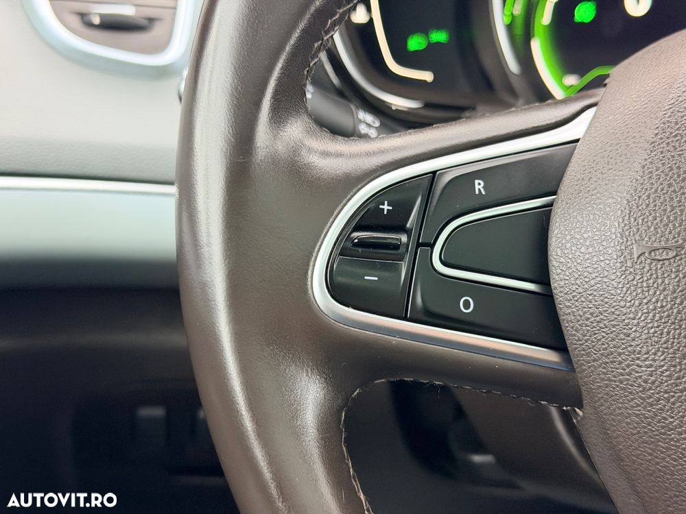 Renault Espace Energy dCi 160 EDC LIMITED - 26