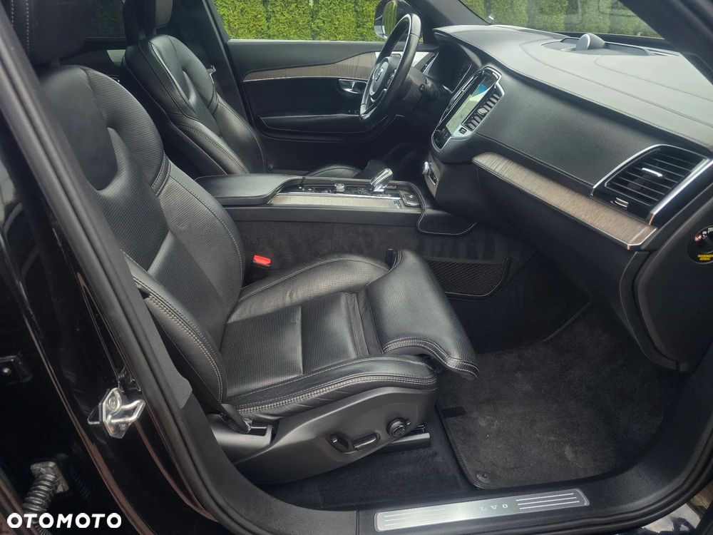 Volvo XC 90 T8 AWD Plug-In Hybrid Inscription 7os - 20