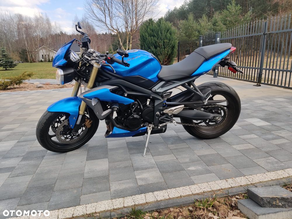 Triumph Street Triple - 5