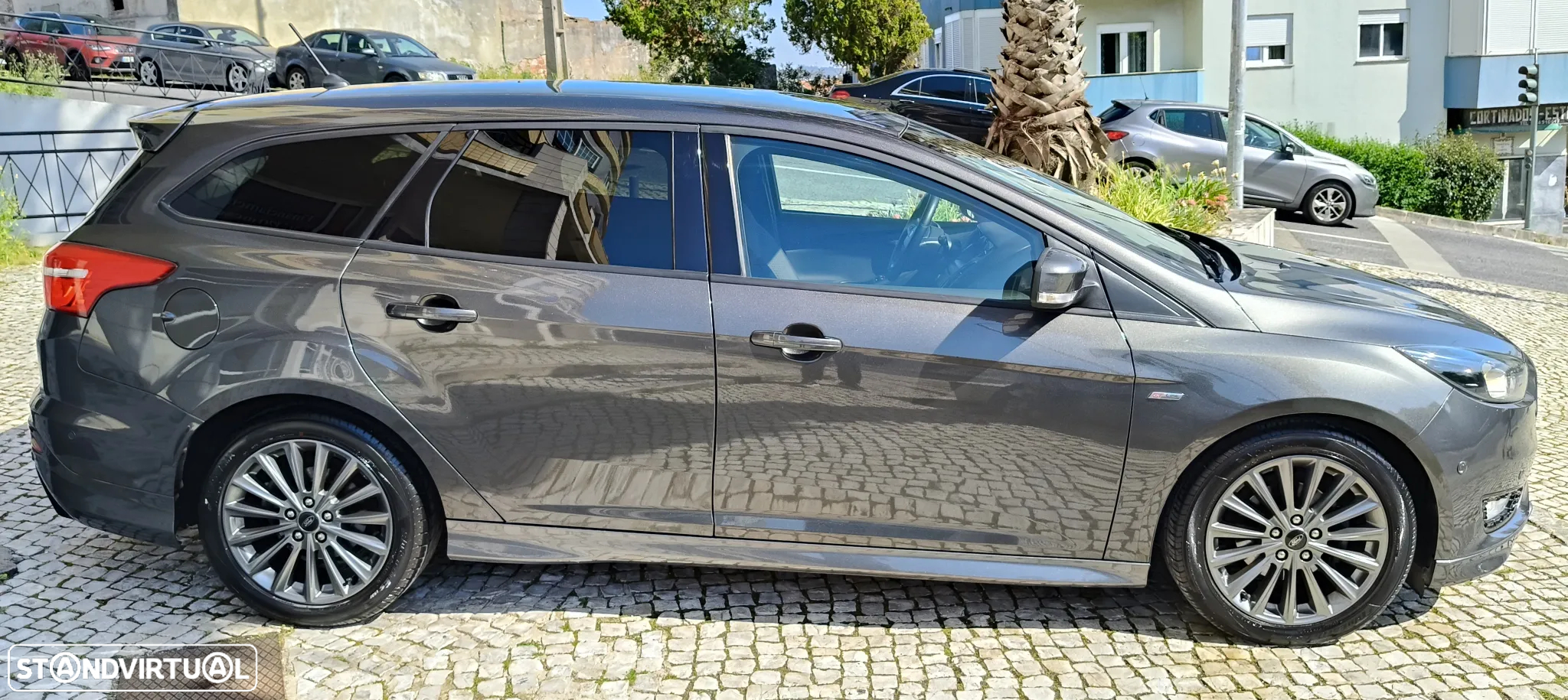 Ford Focus SW 1.5 TDCi ST-Line - 12