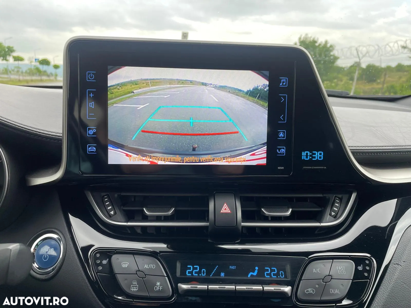 Toyota C-HR - 30