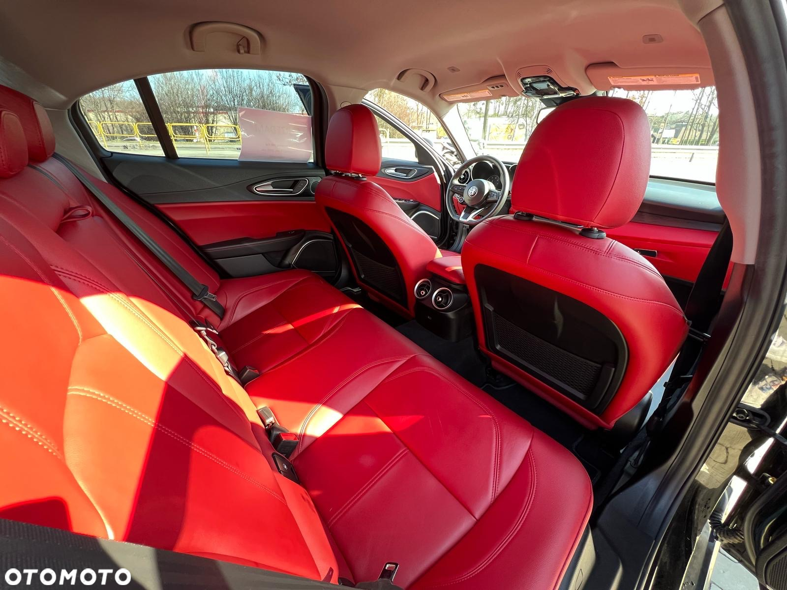 Alfa Romeo Giulia 2.0 Turbo 16V AT8 Veloce - 12