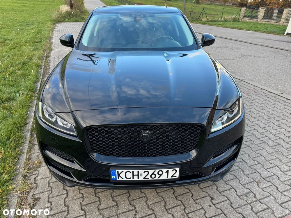 Jaguar F-Pace 2.0 i4D RWD Portfolio - 2