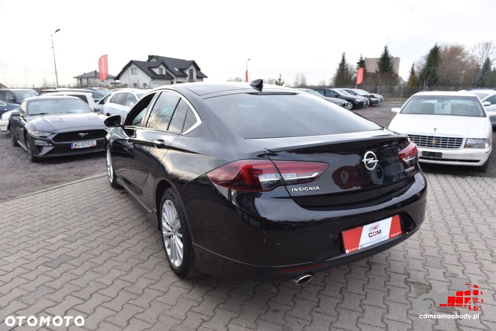 Opel Insignia - 11