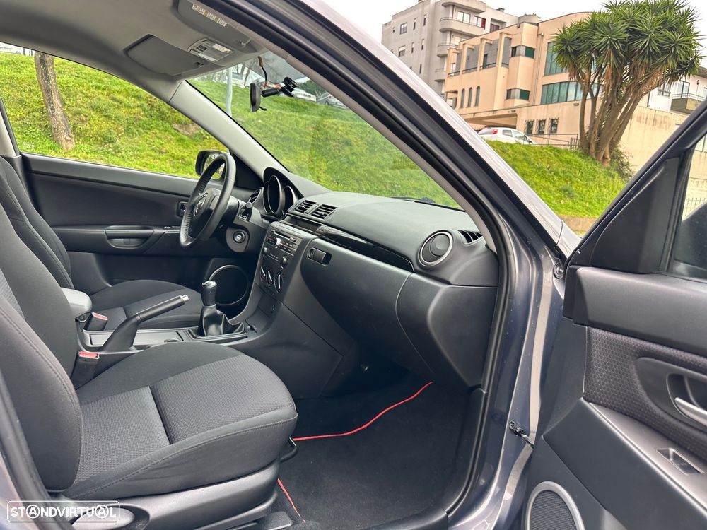 Mazda 3 Hatchback MZR 1.4 Comfort - 34