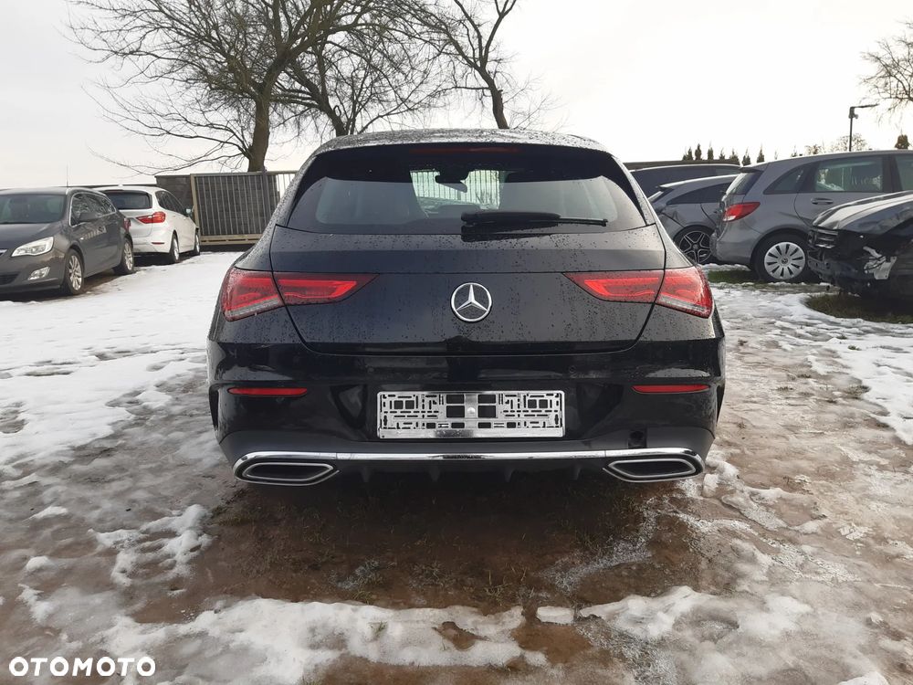 Mercedes-Benz CLA 180 7G-DCT AMG Line Advanced Plus - 7