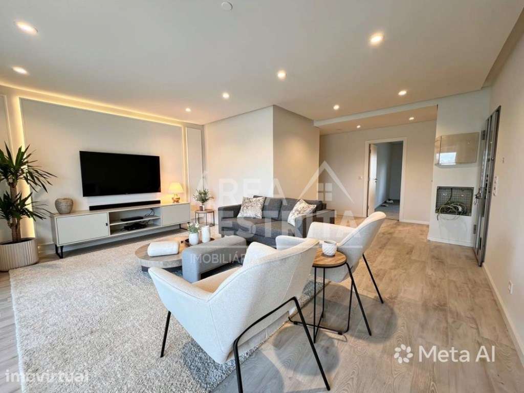 APARTAMENTO T2 NOVO COM TERRAÇO, PARQUEAMENTO E ARRECADAÇAO, CONDOM... - Grande imagem: 4/20