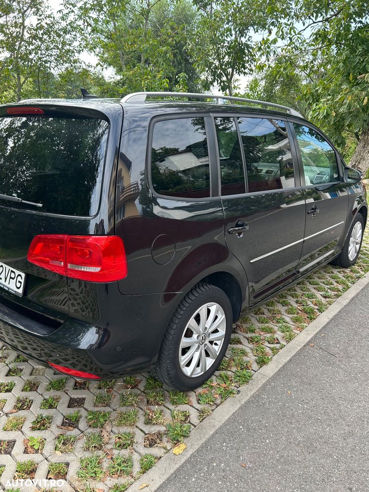 Volkswagen Touran 2.0 TDI DPF DSG Highline - 18