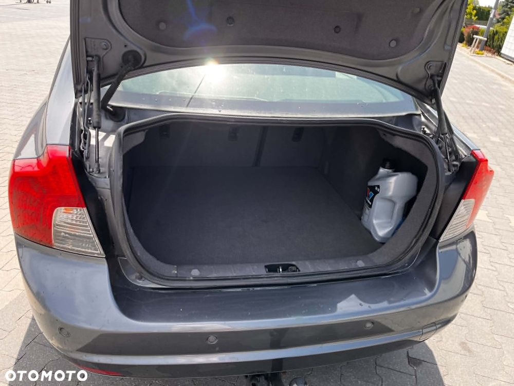 Volvo S40 1.6D DPF DRIVe Start/Stop Momentum - 10