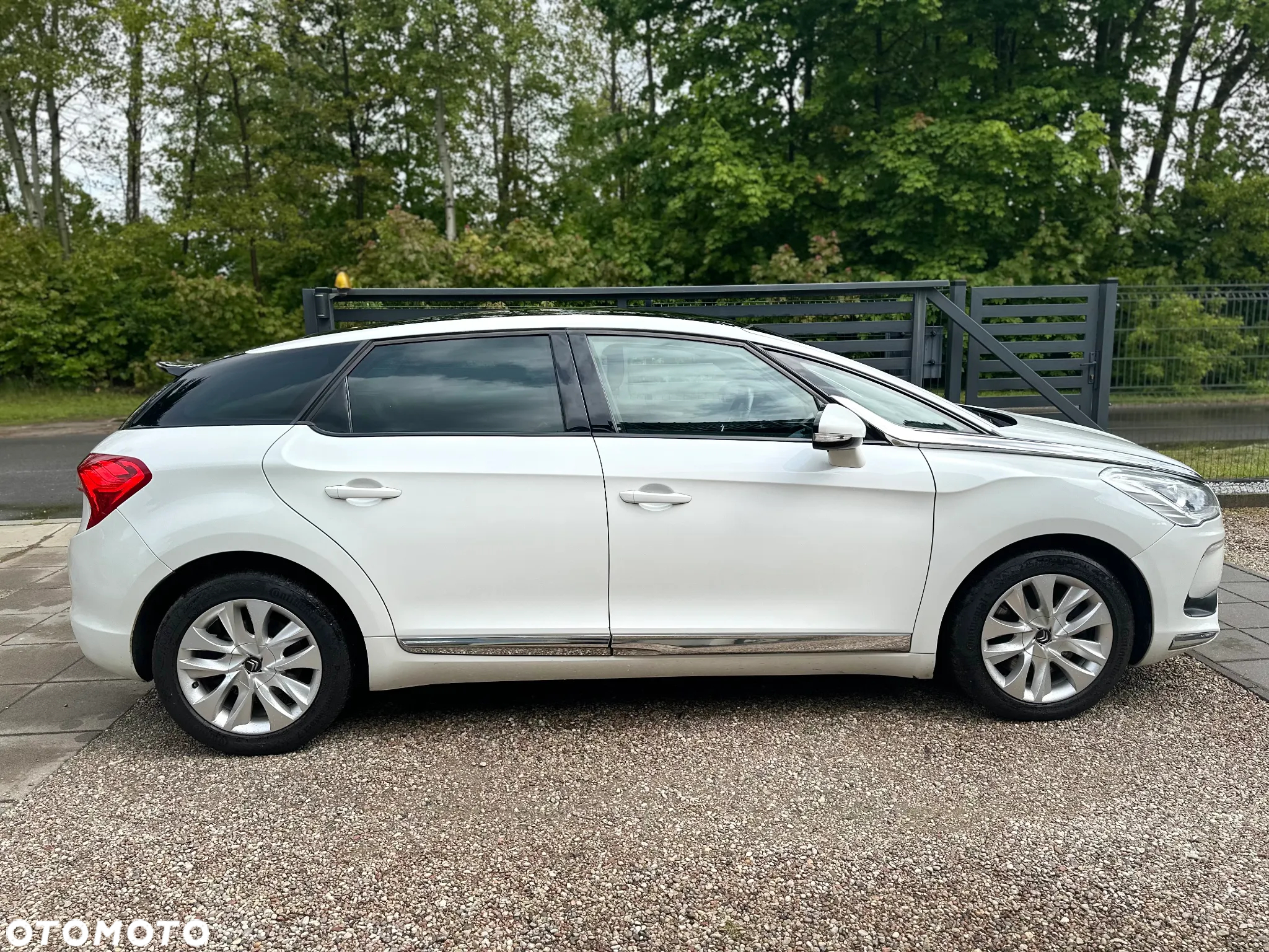 Citroën DS5 2.0 BlueHDi SoChic - 3