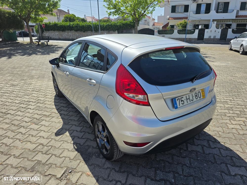 Ford Fiesta 1.25 Techno - 3