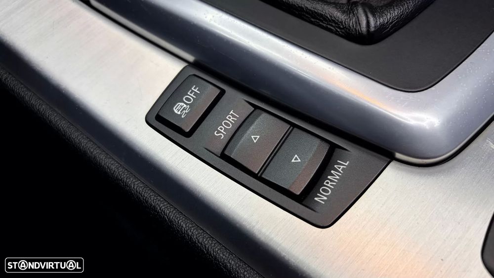 BMW Z4 35 is Auto - 44