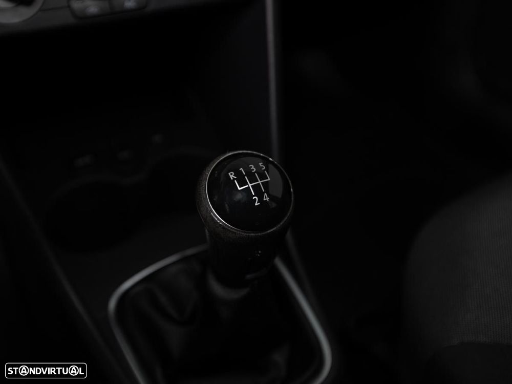 VW Polo 1.4 TDI (Blue Motion ) Highline - 18