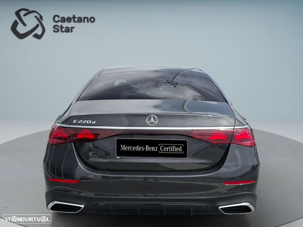 Mercedes-Benz e-220 d - 7