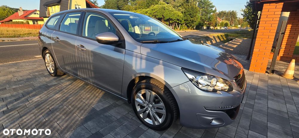 Peugeot 308 1.2 PureTech Allure S&S - 9