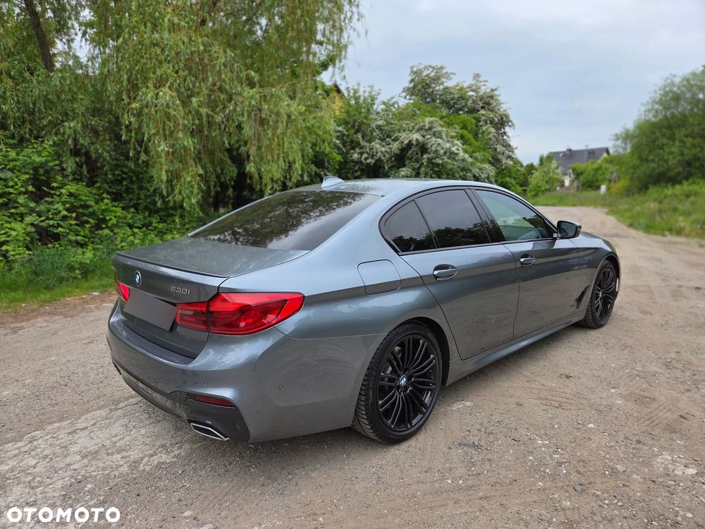 BMW Seria 5 530i xDrive M Sport sport - 15