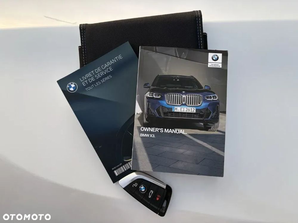 BMW X3 xDrive30i Luxury Line - 40