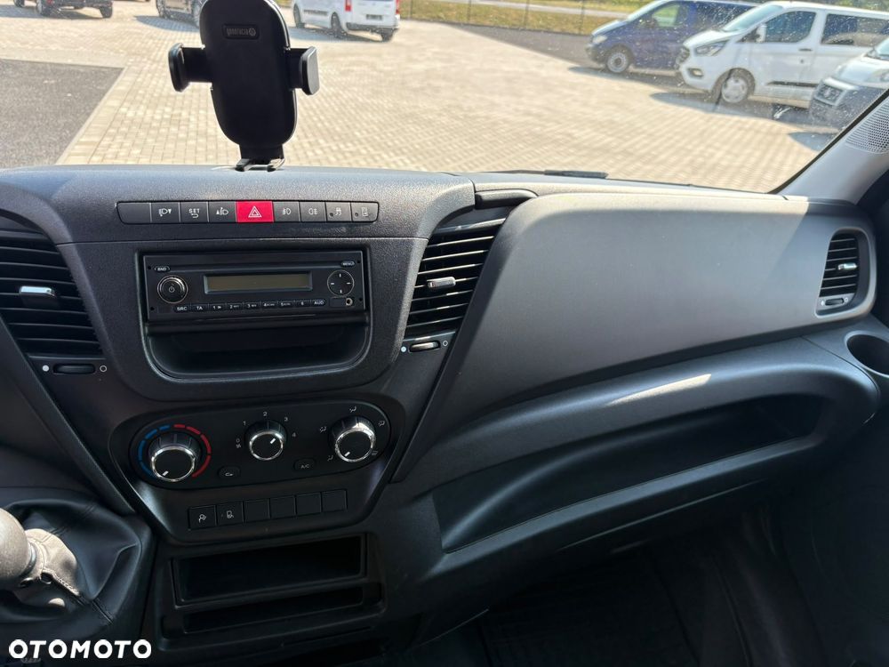 Iveco DAILY - 8