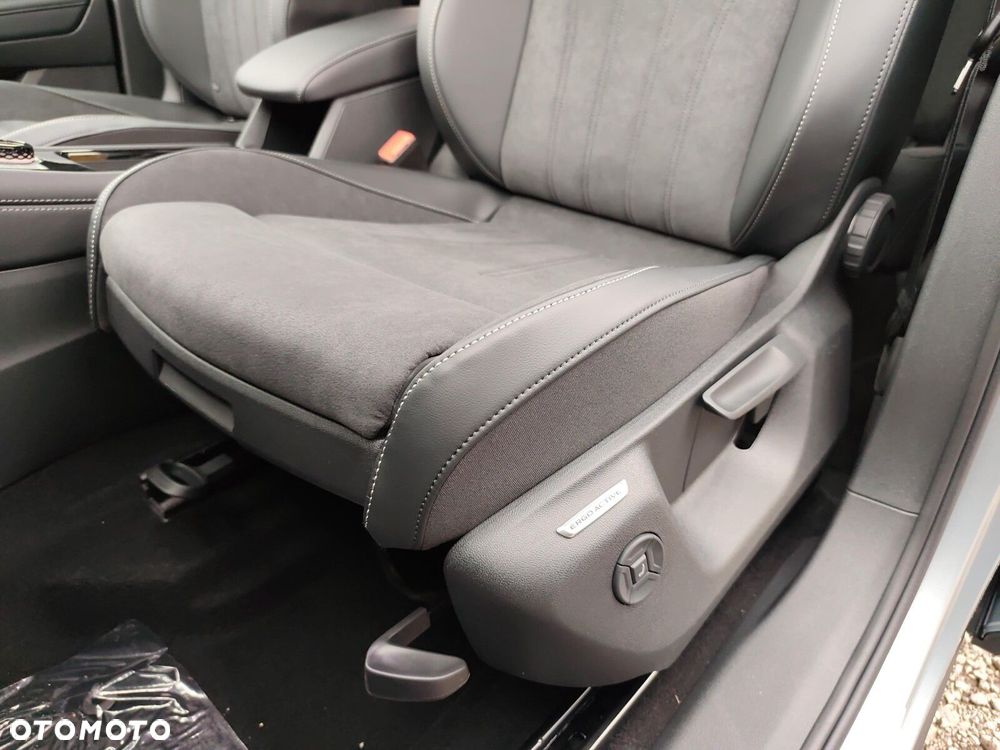 Volkswagen Tiguan 2.0 TDI 4Mot Elegance DSG - 12