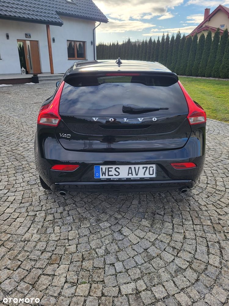 Volvo V40 D4 Drive-E Summum - 9