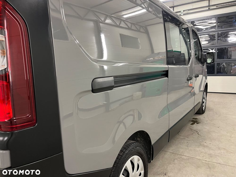 Renault Trafic - 32