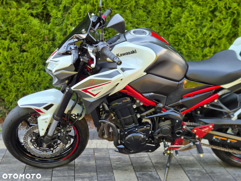 Kawasaki Z 900 - 27