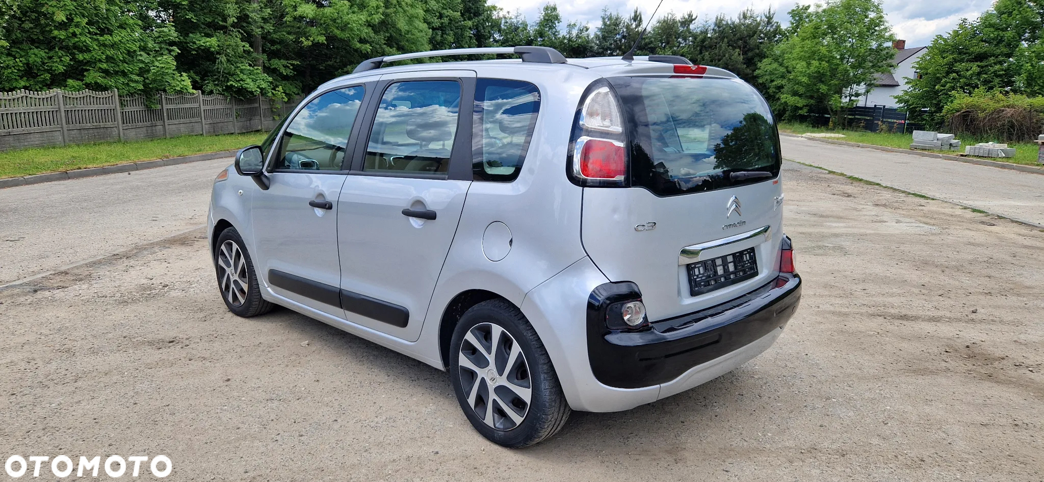 Citroën C3 Picasso 1.4i Attraction - 5